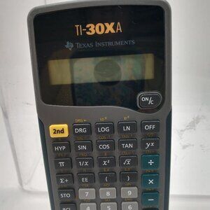 Vintage 2004 TEXAS Instruments Scientific Calculator TI-30Xa